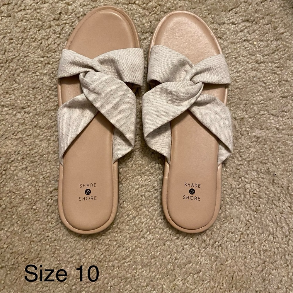 Women’s sandals